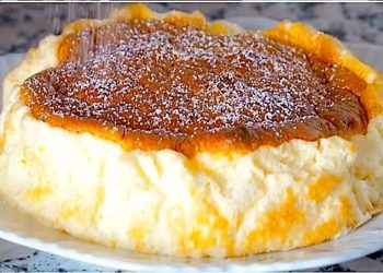 Joghurt-Käsekuchen: ein unglaublicher Geschmack, der alle überraschen wird