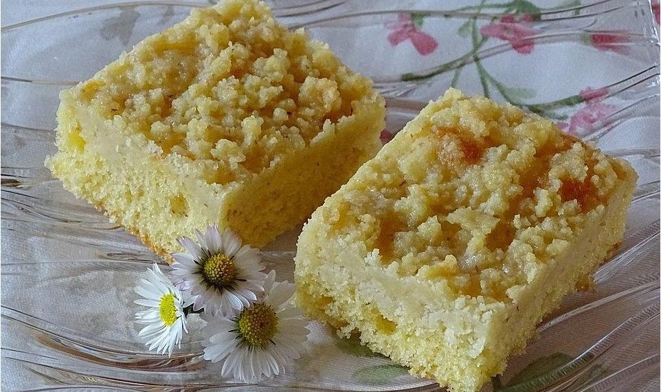 Saftiger einfacher Blechkuchen – idiotensicher