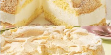 Zitronencreme-Torte mit Baiserhaube