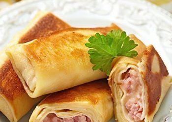 Pfannkuchen mit Schinken und Käse