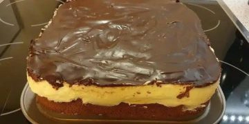 Bananenkuchen mit Vanillepudding