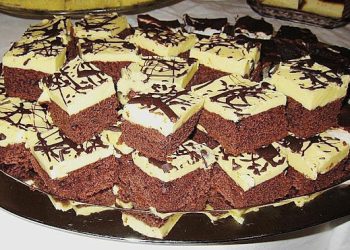 Schmilzt auf der Zunge, Eierlikörkuchen vom Blech!