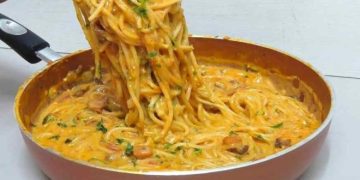 Champignons Spaghetti aus der Pfanne