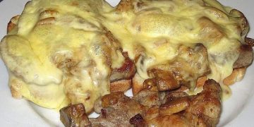 Jägertoast mit Käse überbacken, zum Sattessen – megalecker und so einfach zubereitet