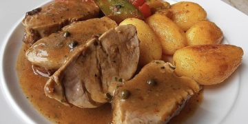 Schweinemedaillons in Pfefferrahmsauce