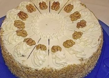 NUSSTORTE – GROSSMUTTERS REZEPT