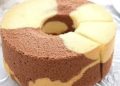 Marmorierter Biskuitkuchen