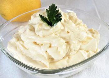 Blitzschnelle Mayonnaise in 2 Minuten