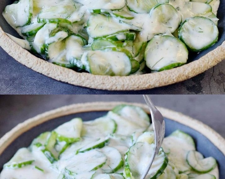 Der beste Salat den ich kenne, Gurkensalat mit Schmand