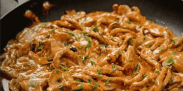 SCHNITZELSTREIFEN IN SENFSAHNESOSSE, SCHNELLES ABENDESSEN !