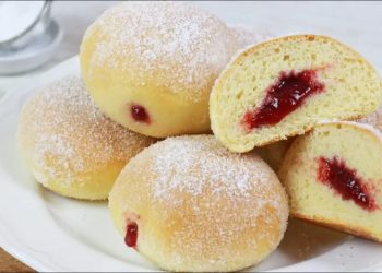 BERLINER AUS DEM BACKOFEN