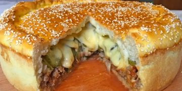 Cheeseburger-Kuchen