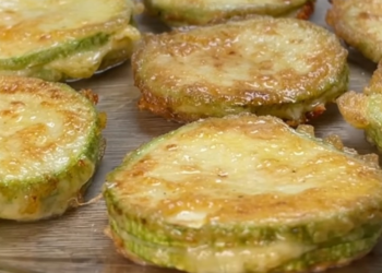 Sie sind so lecker, dass ich sie zweimal pro Woche koche! Das einfachste Zucchinirezept!