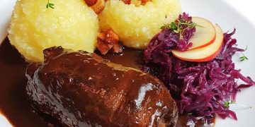 Rouladen mit Thüringer Klößen