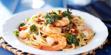 Spaghetti mit Garnelen
