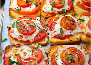 Heute Abend Vor Dem Abendessen Tomaten Mozzarella Toast Im Ofen Gebacken