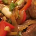 Chinesisches Rindfleisch mit Zwiebeln und Paprika