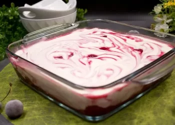 Pudding Dessert mit nur 4 Zutaten