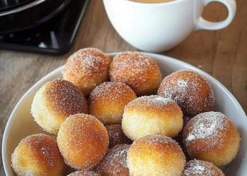 Quarkbällchen in 5 Minuten ein Tassenrezept