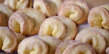 Einfache und köstliche Zuckerkekse