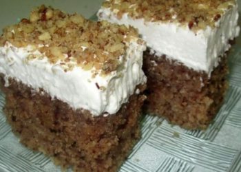 Schneller Grießkuchen: Lecker und weich.