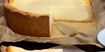 Käsekuchen nach Tante Gertrud – der nicht zusammen fällt